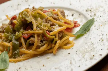 pasta friggitelli e salsiccia