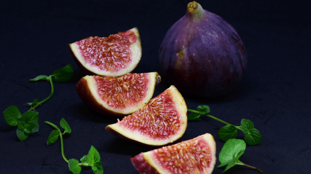 Figs: proprieties, benefits and curiosities