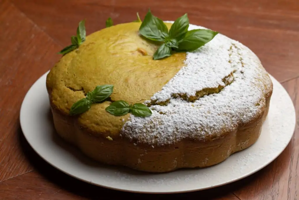 Basil cake