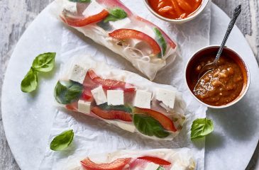 Vietnamese Basil and Rice Paper Roll-Ups