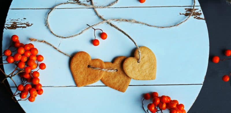 Biscotti al limone a forma di cuore